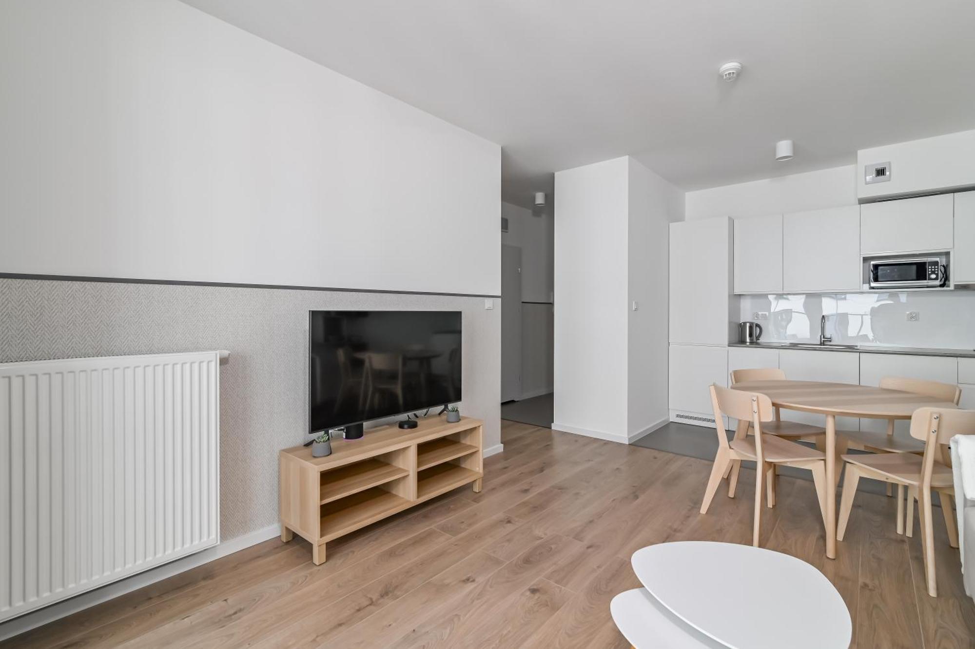 Ltc - Apartments Modern Tower Гдиня Екстериор снимка