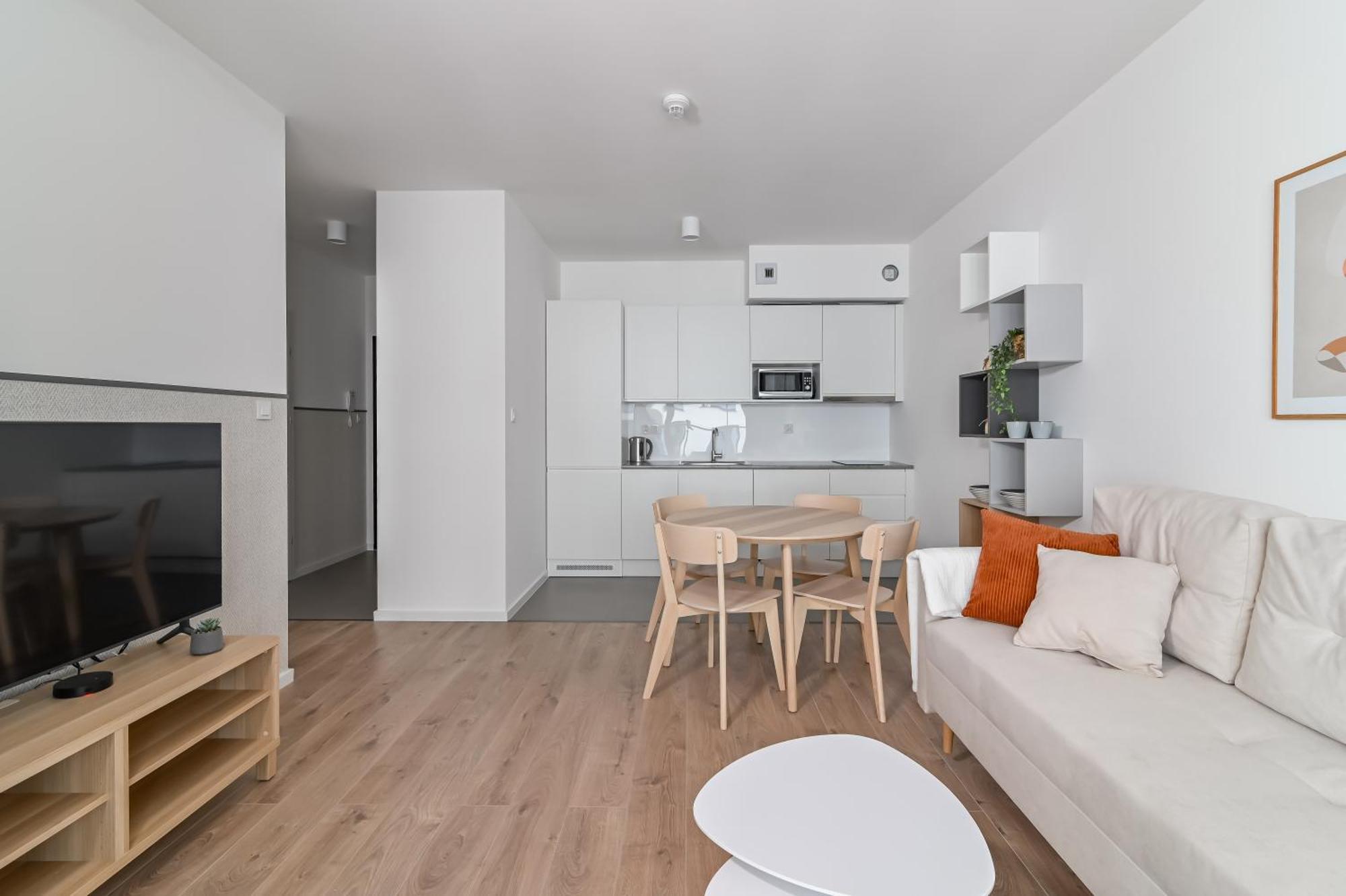Ltc - Apartments Modern Tower Гдиня Екстериор снимка